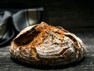 Домашен селски ръжен хляб с меласа (със суха мая)